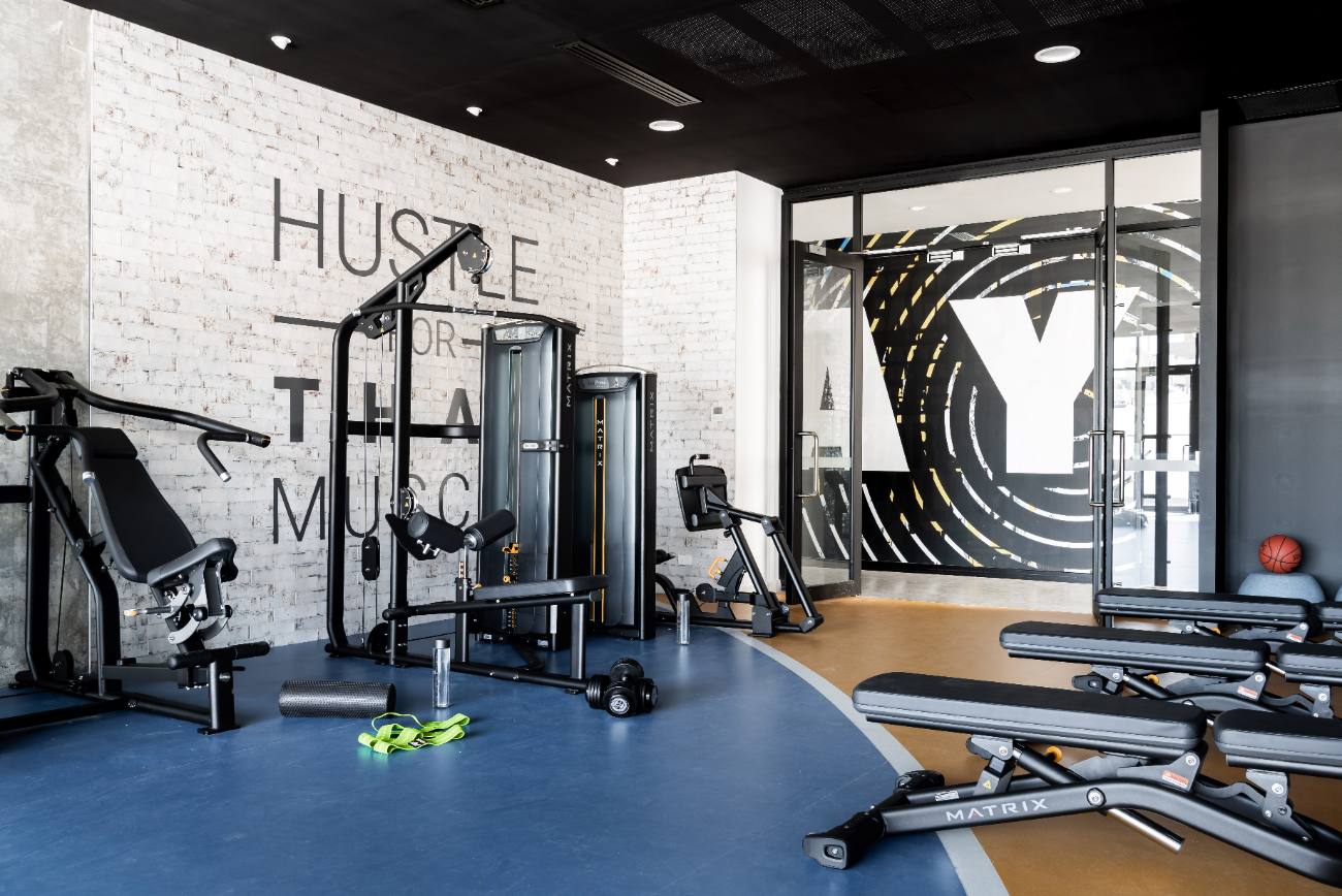 Commercial rubber flooring in a gym and performance training facility